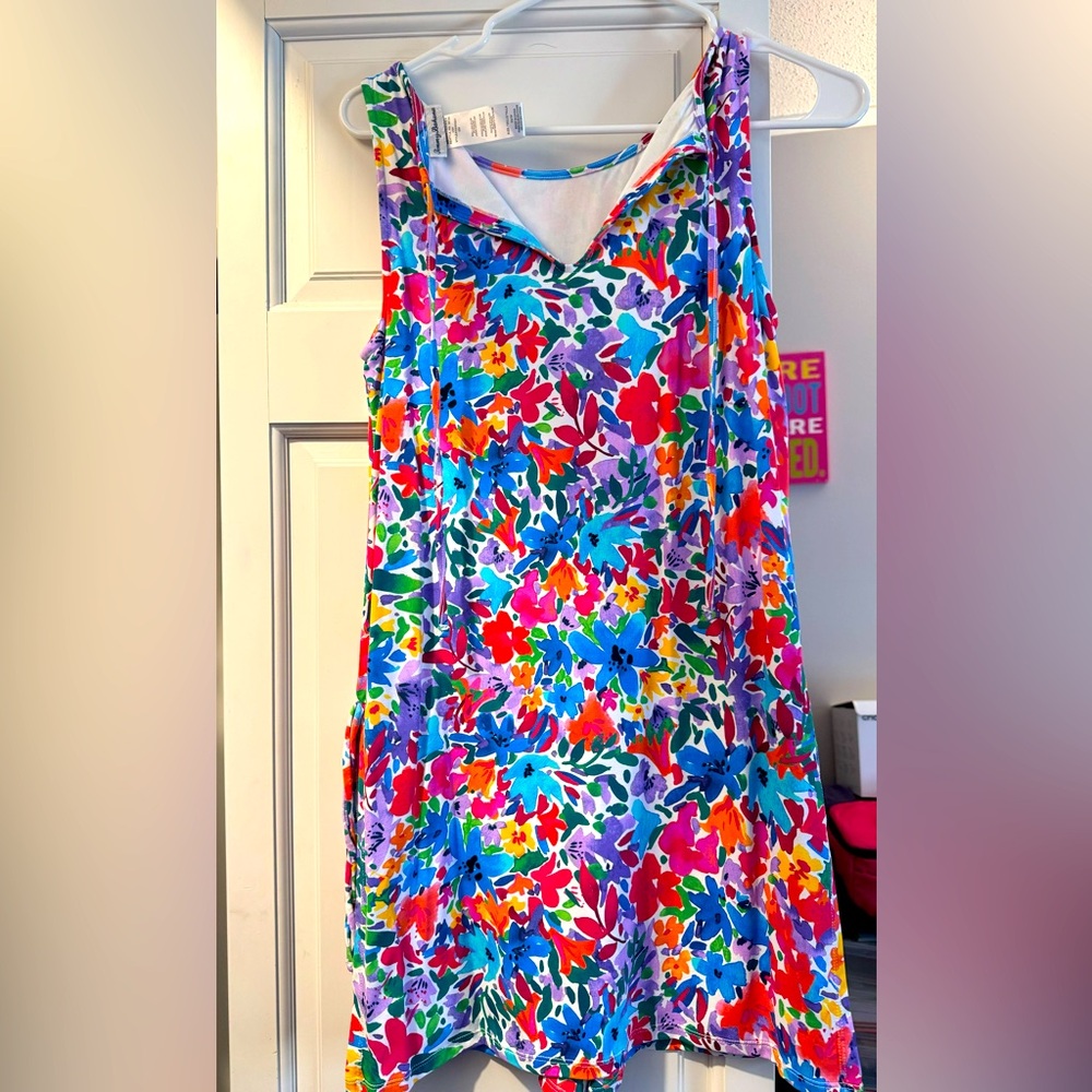 Like new Tommy Bahama Romper size x-small